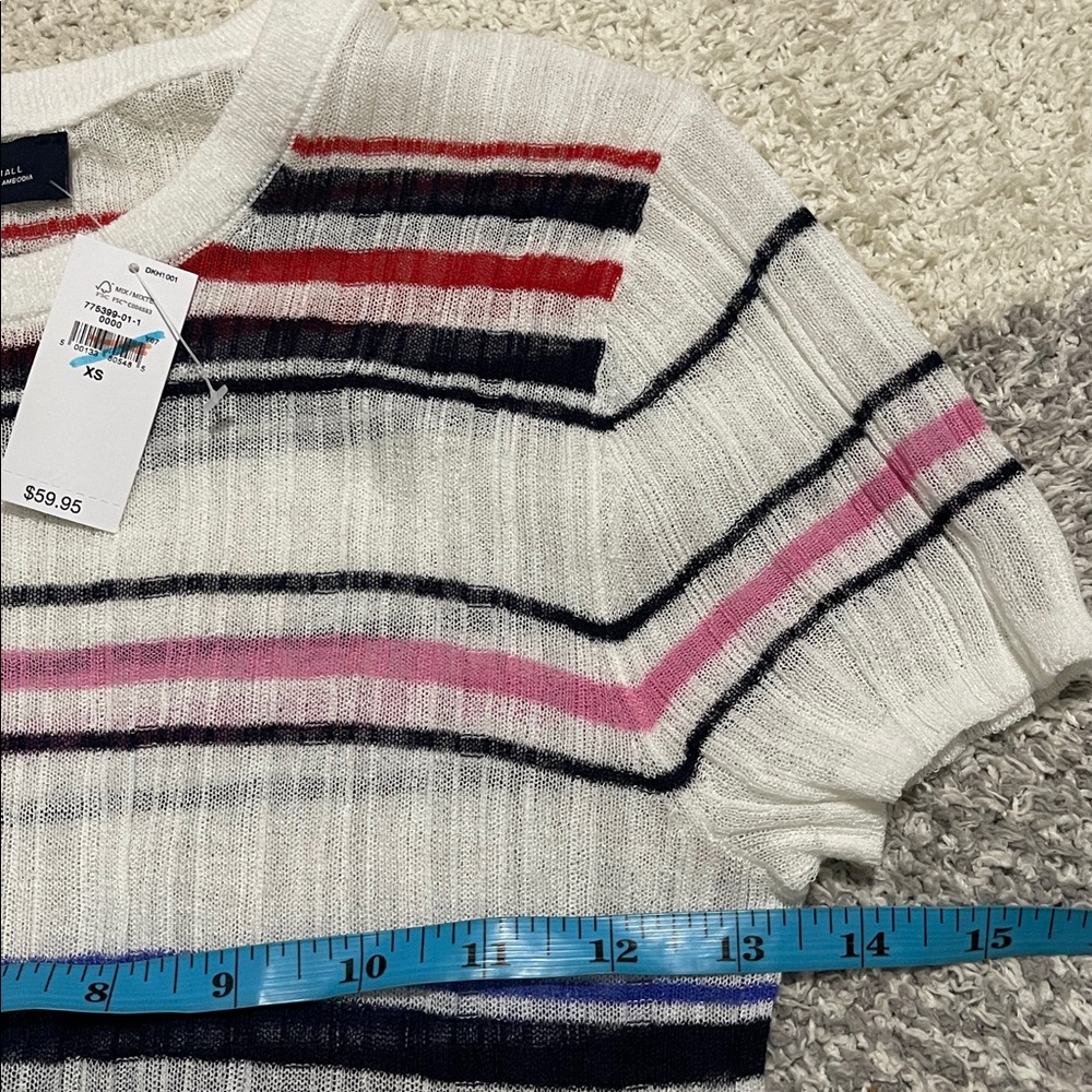 NWT- GAP- XS. Sheer Ribbed Top - Picture 7 of 9